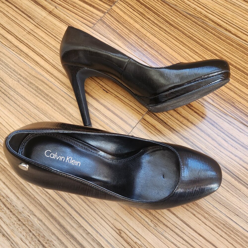 [EUC] CALVIN KLEIN Dress Pumps, Sz 9